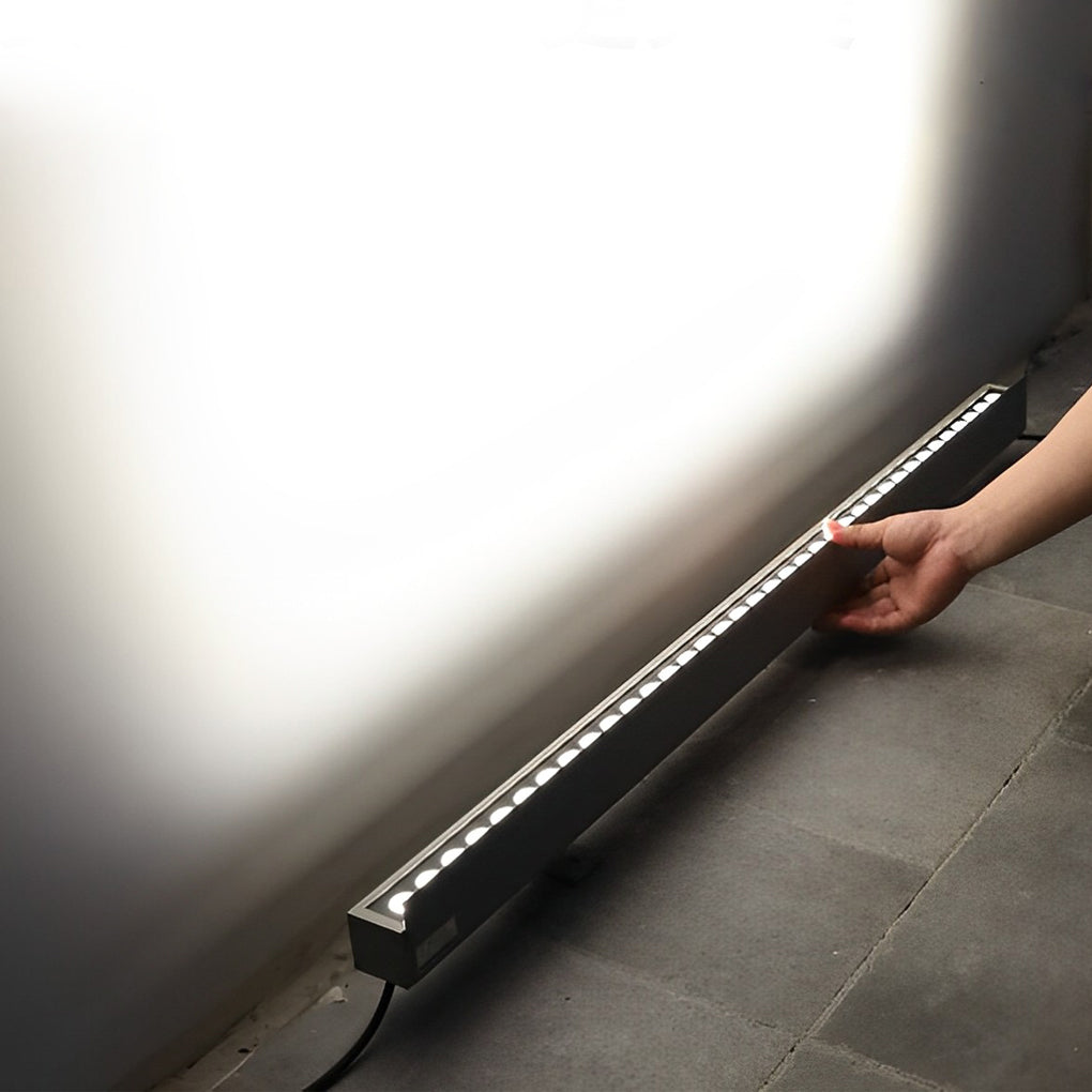 Linear LED Wall Washer Light | Outdoor Wall Lights with Upward Projection | IP65 Rated for Durable Outdoor Use 3